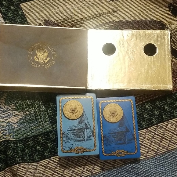 Camp David Double Deck of Playing Cards - Picture 2 of 3